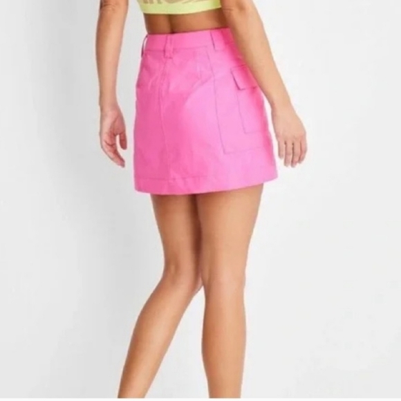 NWT Womens Future Collective Midi Wrap Skirt. Size 26. Pink - Picture 3 of 4
